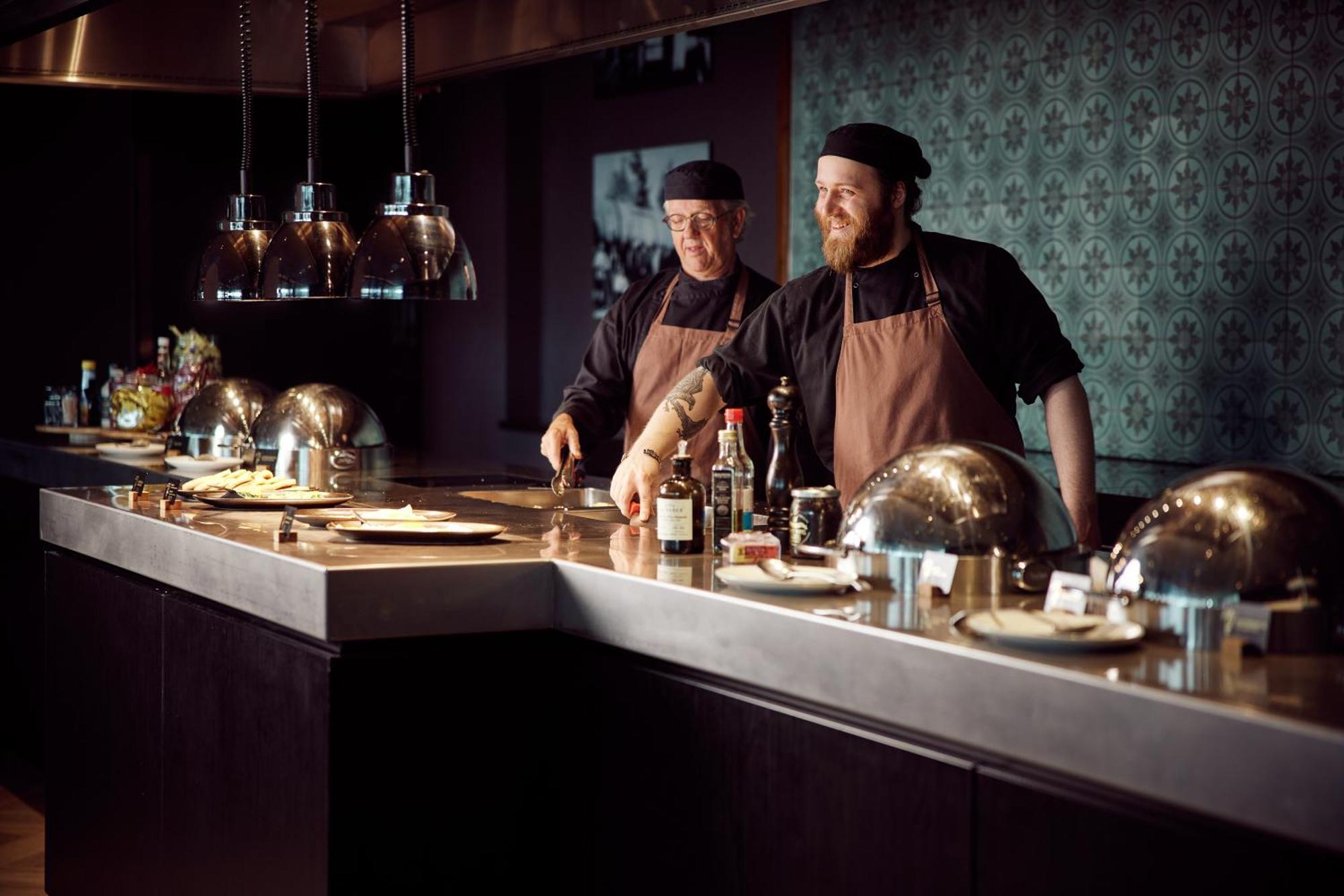 Van Der Valk Hotel Veenendaal Eksteriør bilde
