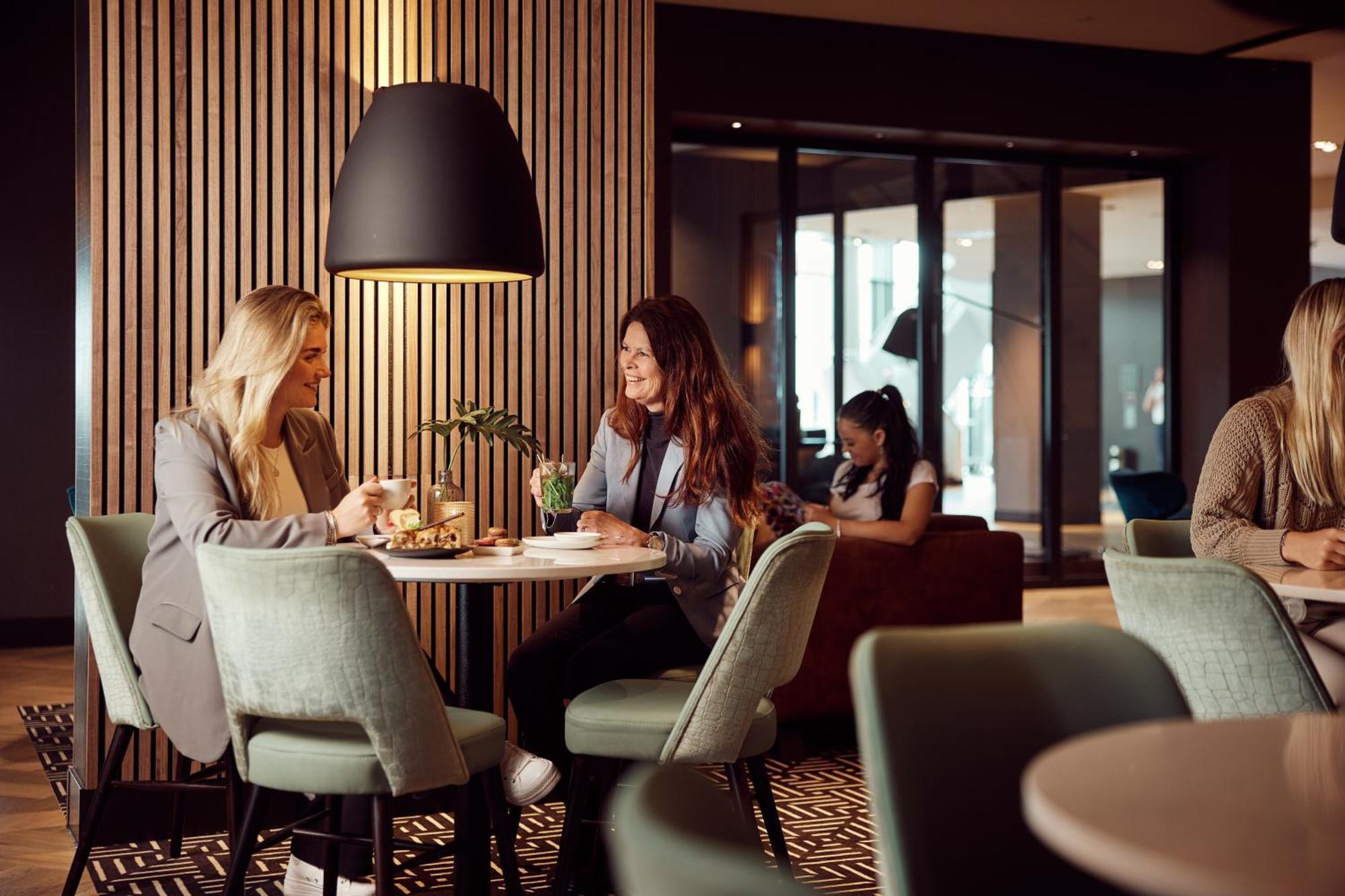Van Der Valk Hotel Veenendaal Eksteriør bilde